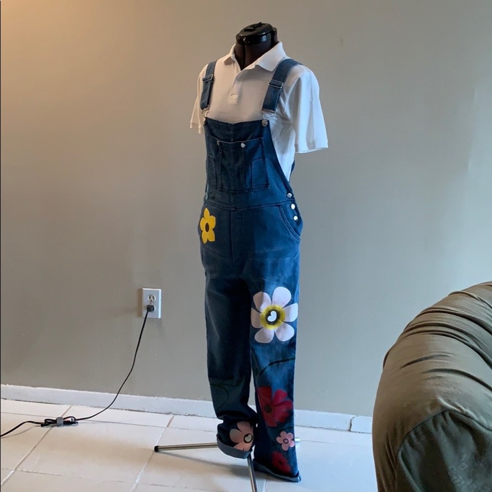 Denim jumpsuit- NWOT- med  for women ....
